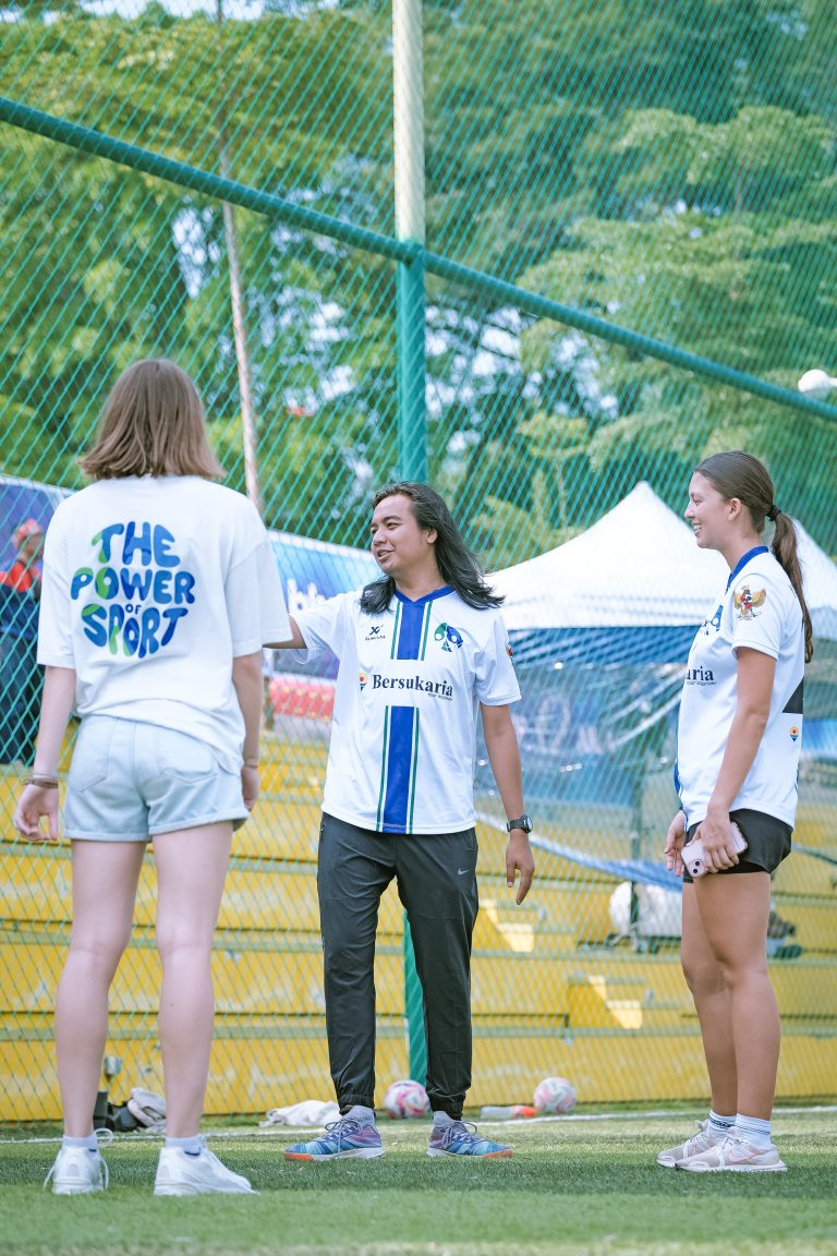 Deelnemers van De Kracht van Sport in het The Power of Sport-shirt